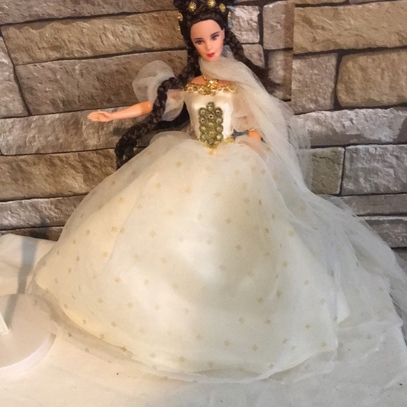 Barbie as Empress Sissy 1996 - Picture 8 of 8